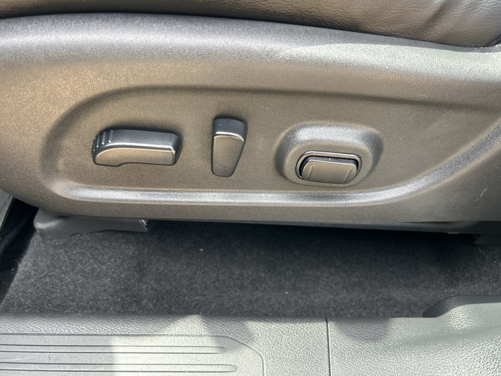 Used 2021 Nissan Murano SL w/ SL Moonroof Package FWD image 23