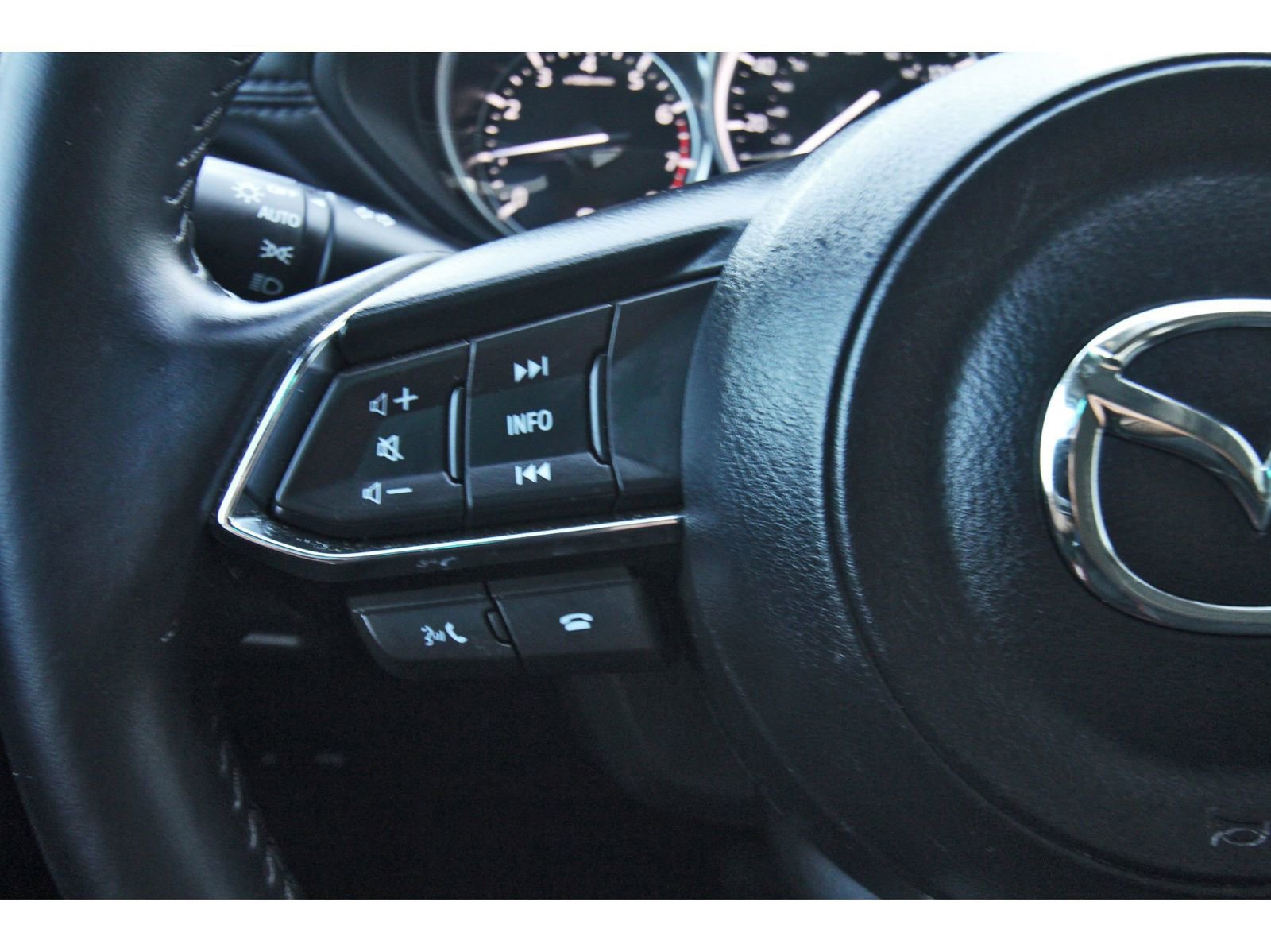 Used 2024 MAZDA CX-5 AWD 2.5 S w/ Preferred Package image 18