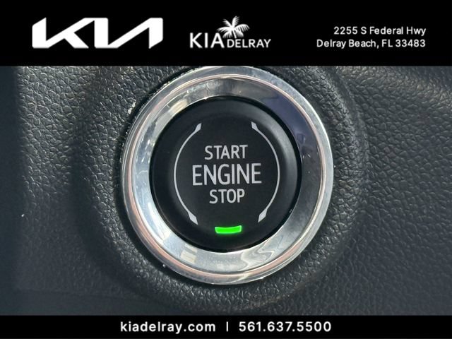 Used 2023 Chevrolet TrailBlazer RS w/ Sun and Liftgate Package FWD image 32