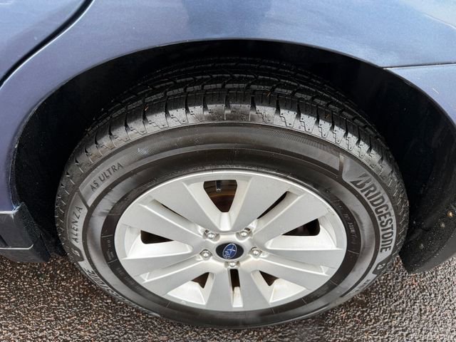 Used 2017 Subaru Outback 2.5i Premium image 15