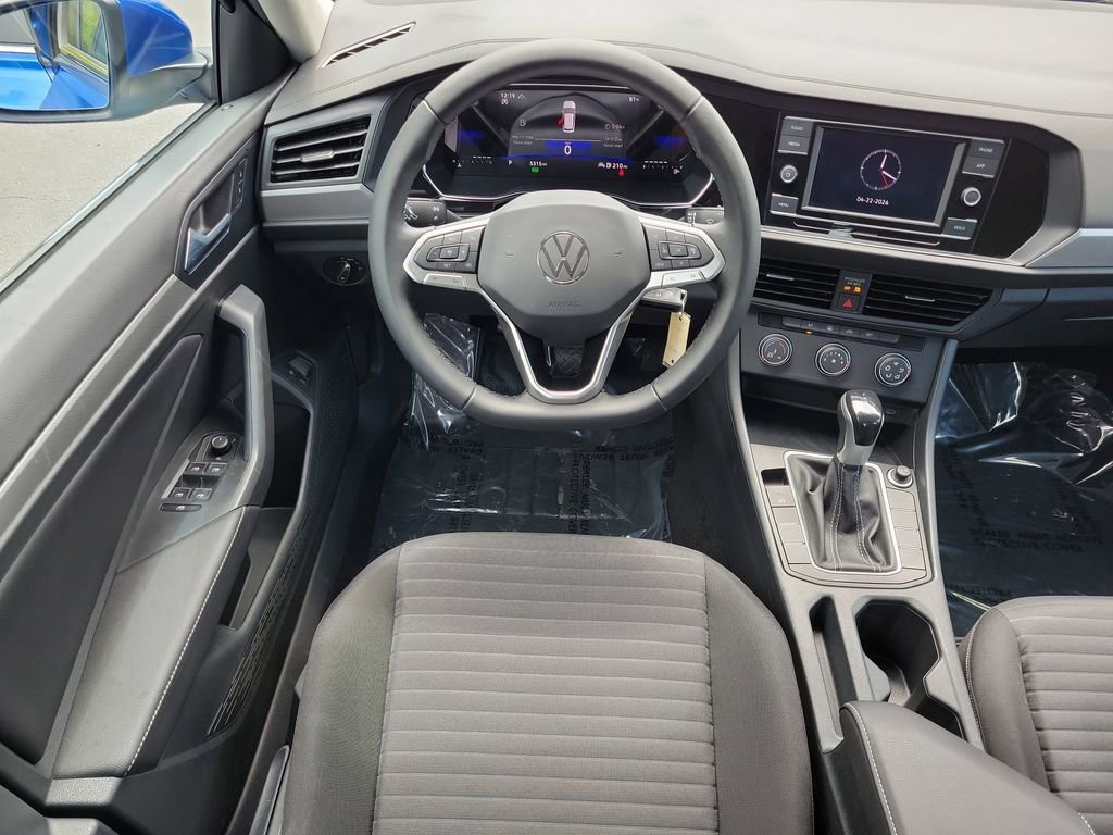 Used 2023 Volkswagen Jetta S image 12