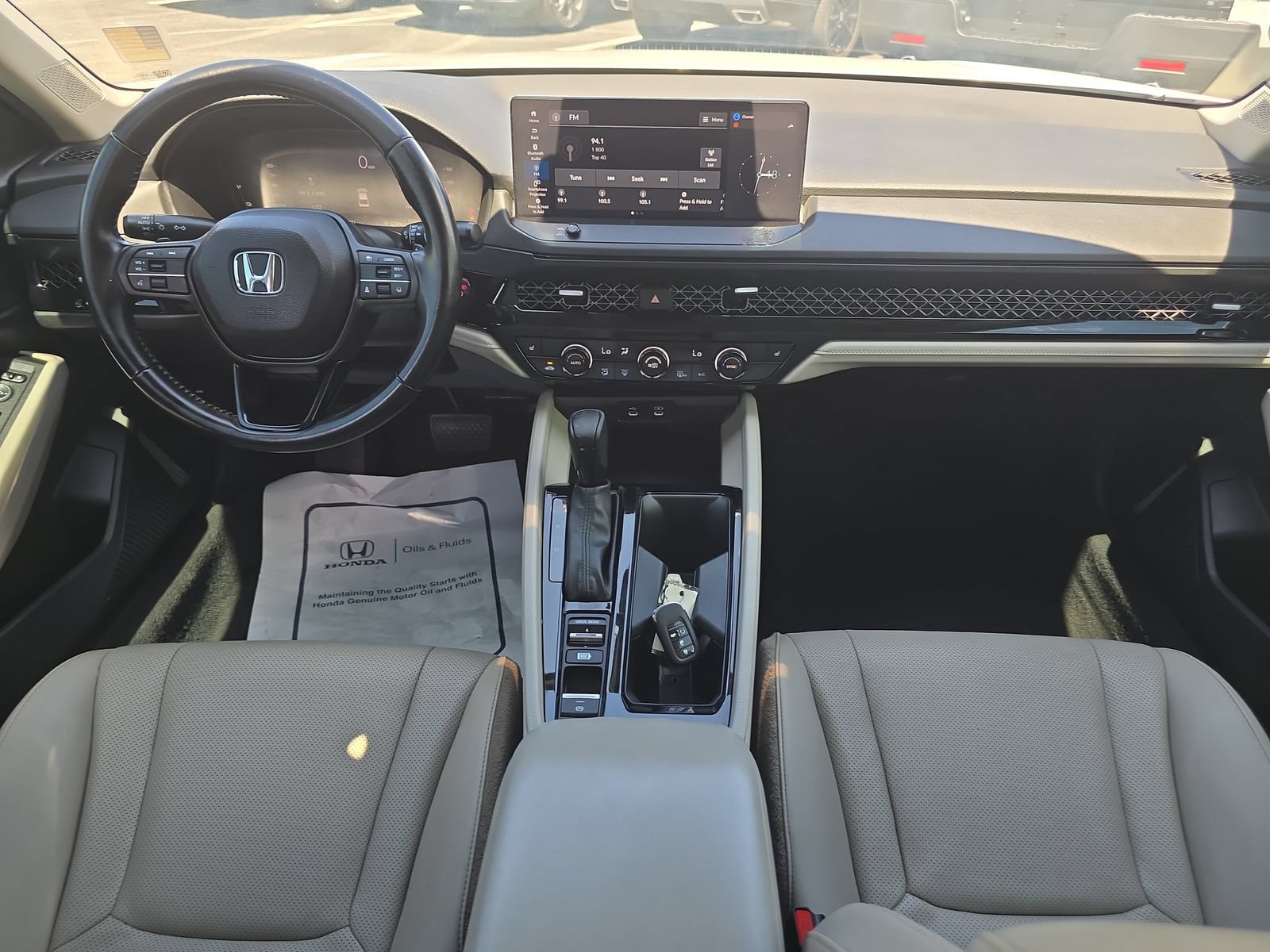 Used 2023 Honda Accord EX-L image 9