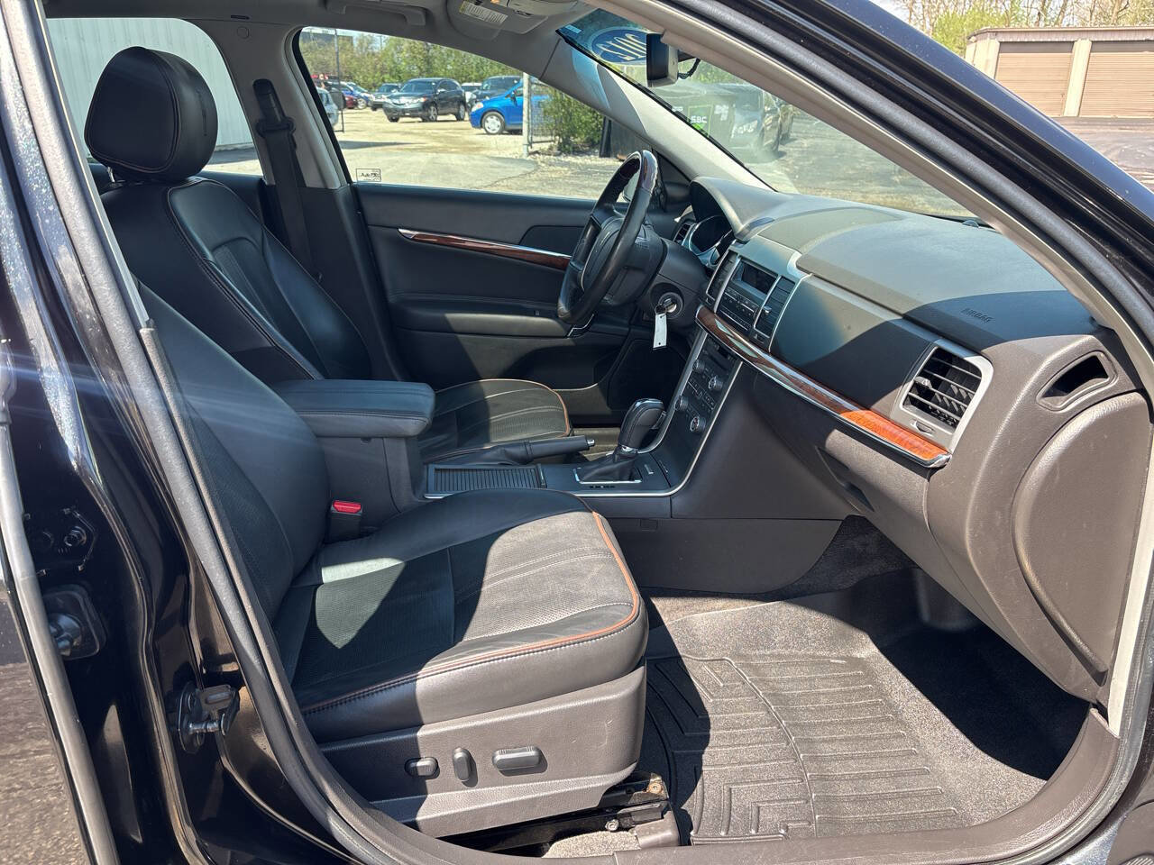 Used 2012 Lincoln MKZ FWD image 23