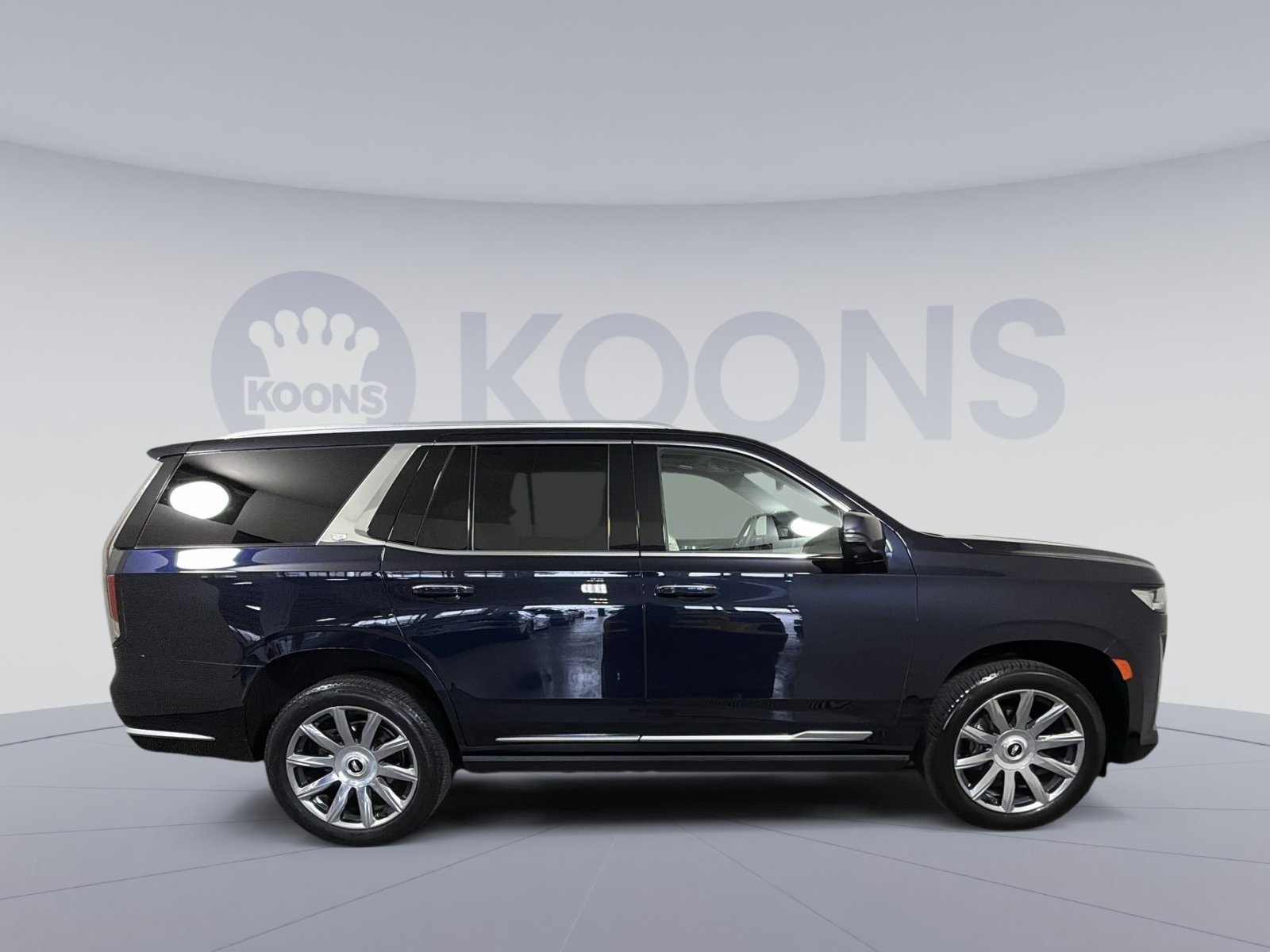 Used 2021 Cadillac Escalade Premium Luxury Platinum w/ Heavy-Duty Trailer Package image 8