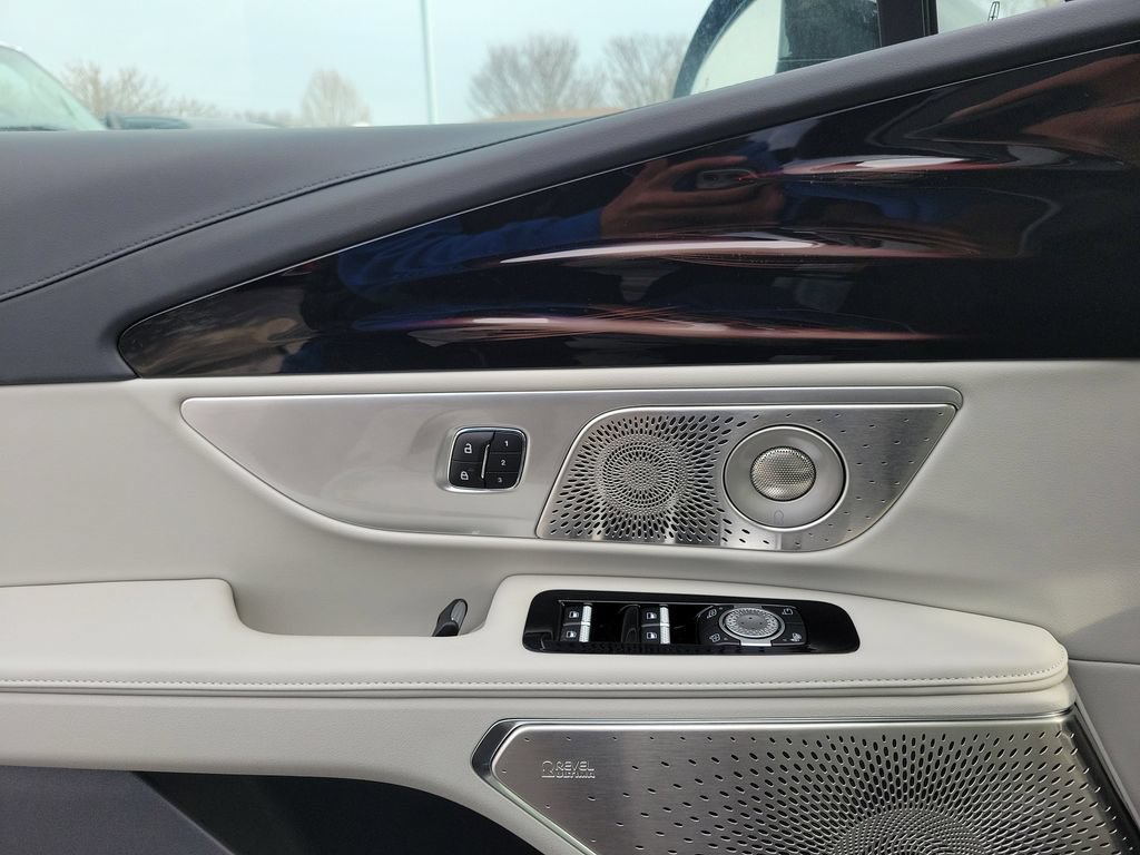 New 2026 Lincoln Nautilus Reserve AWD/4WD image 18