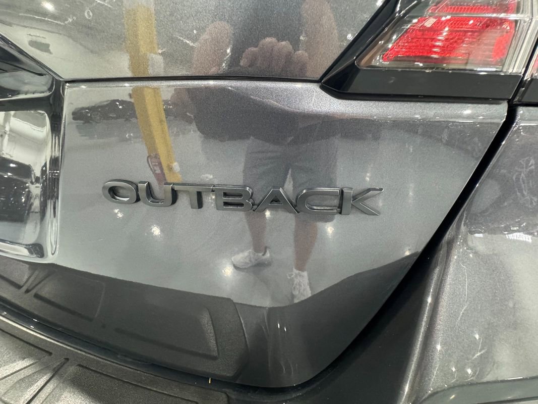 Used 2023 Subaru Outback Onyx Edition image 39