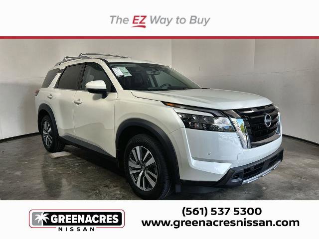 Certified 2023 Nissan Pathfinder SL AWD/4WD image 1