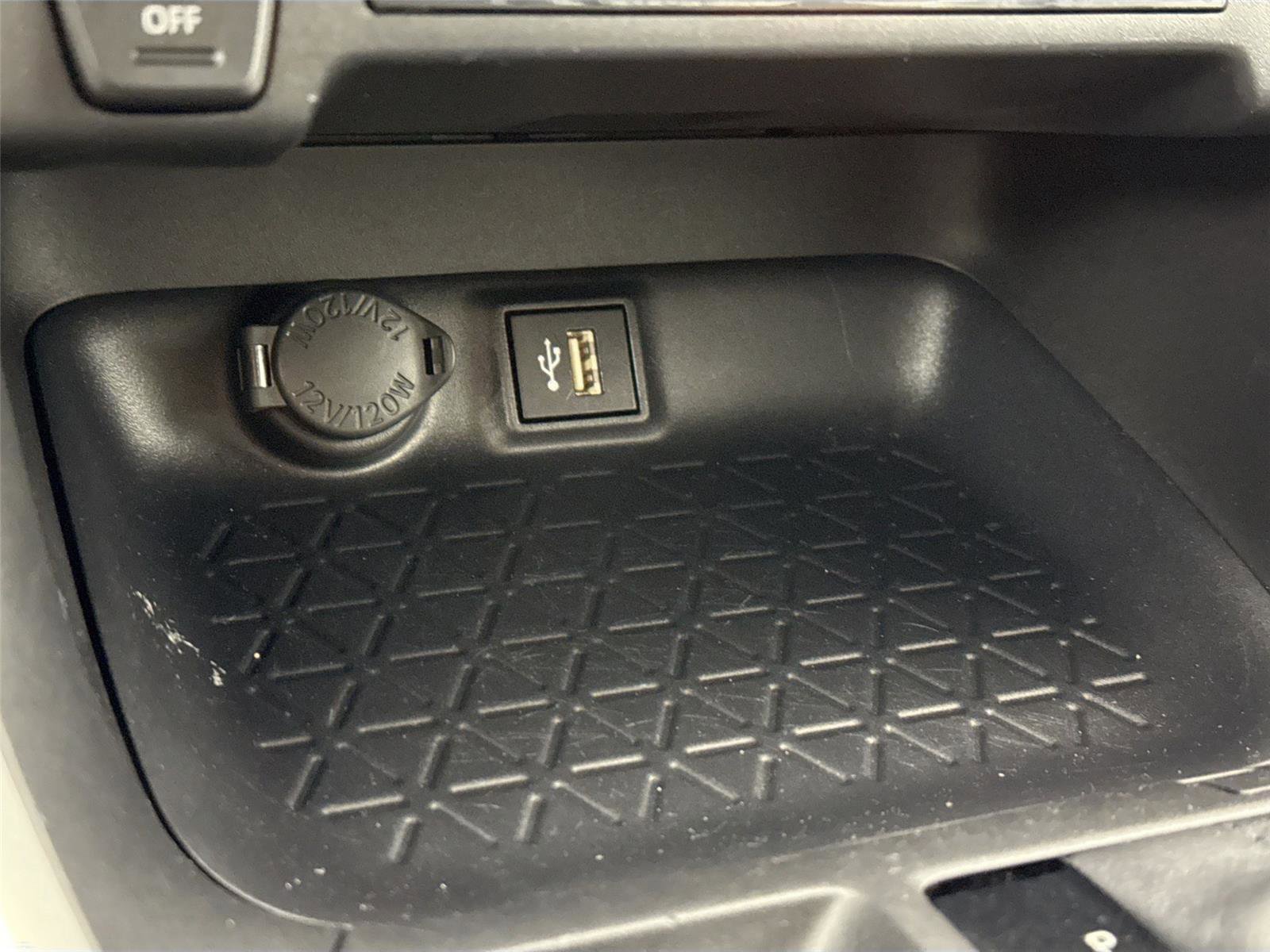 Certified 2025 Toyota RAV4 XLE image 27