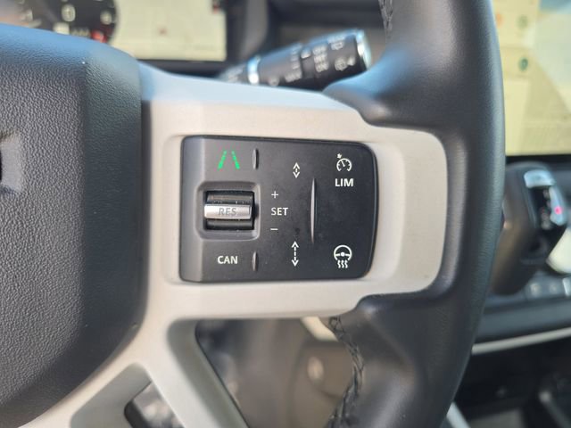Used 2025 Land Rover Defender 110 S AWD/4WD image 21