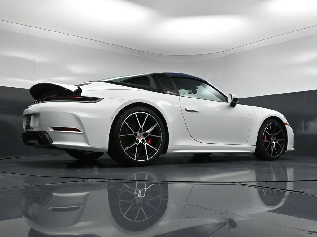 Certified 2026 Porsche 911 Targa 4S AWD/4WD image 25