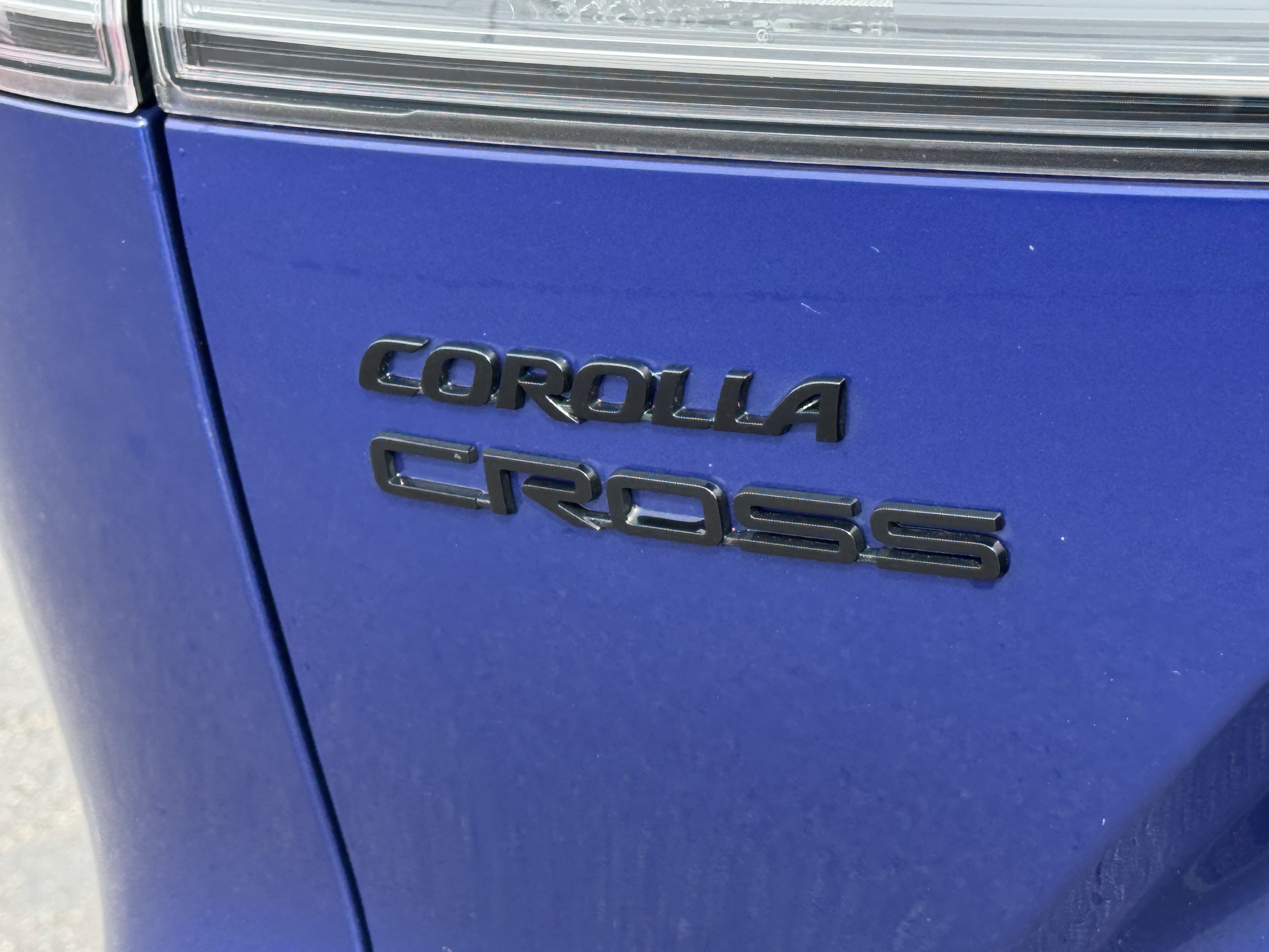 Used 2024 Toyota Corolla Cross XSE w/ Convenience Package image 43