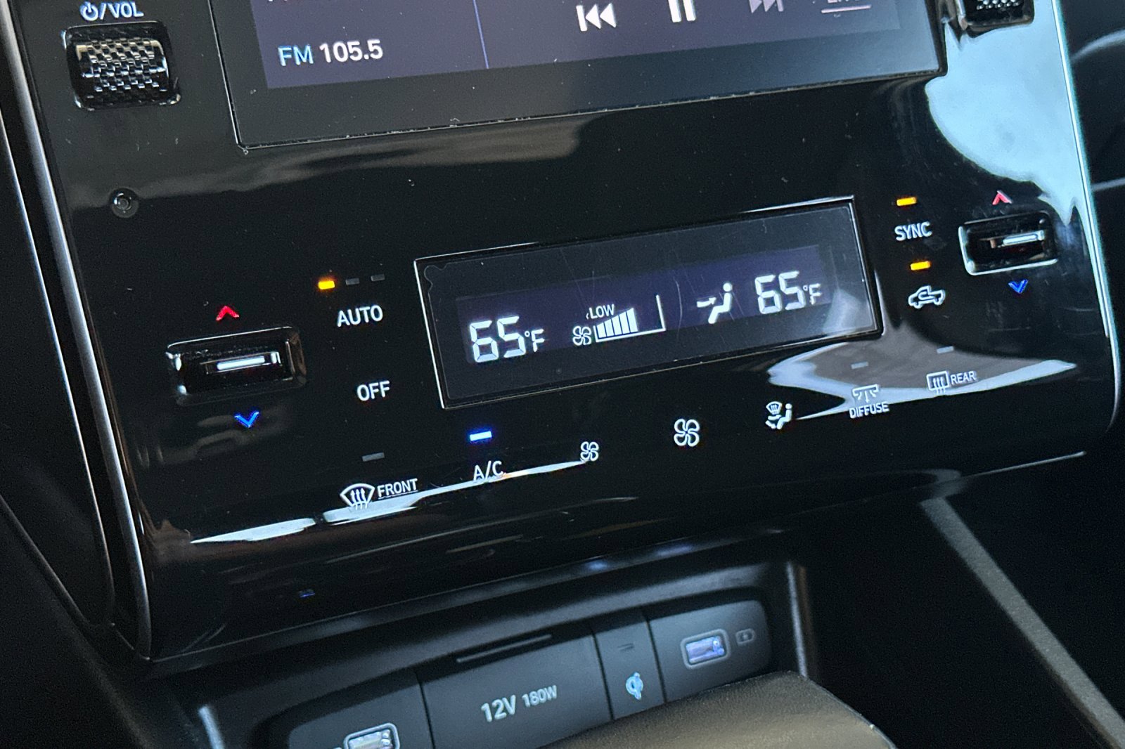 Certified 2022 Hyundai Santa Cruz SEL Premium AWD/4WD image 19
