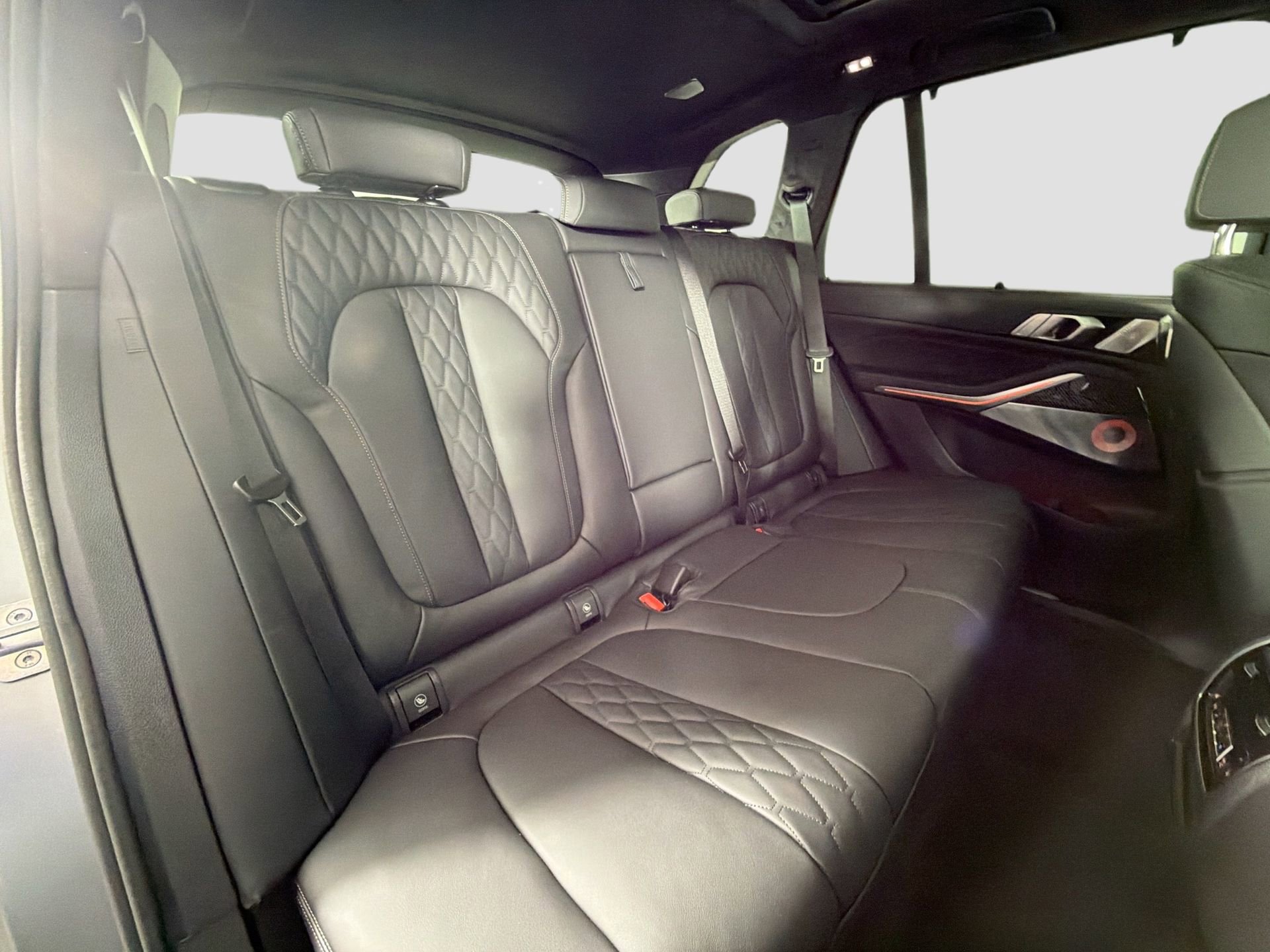 New 2026 BMW X5 M60i image 28