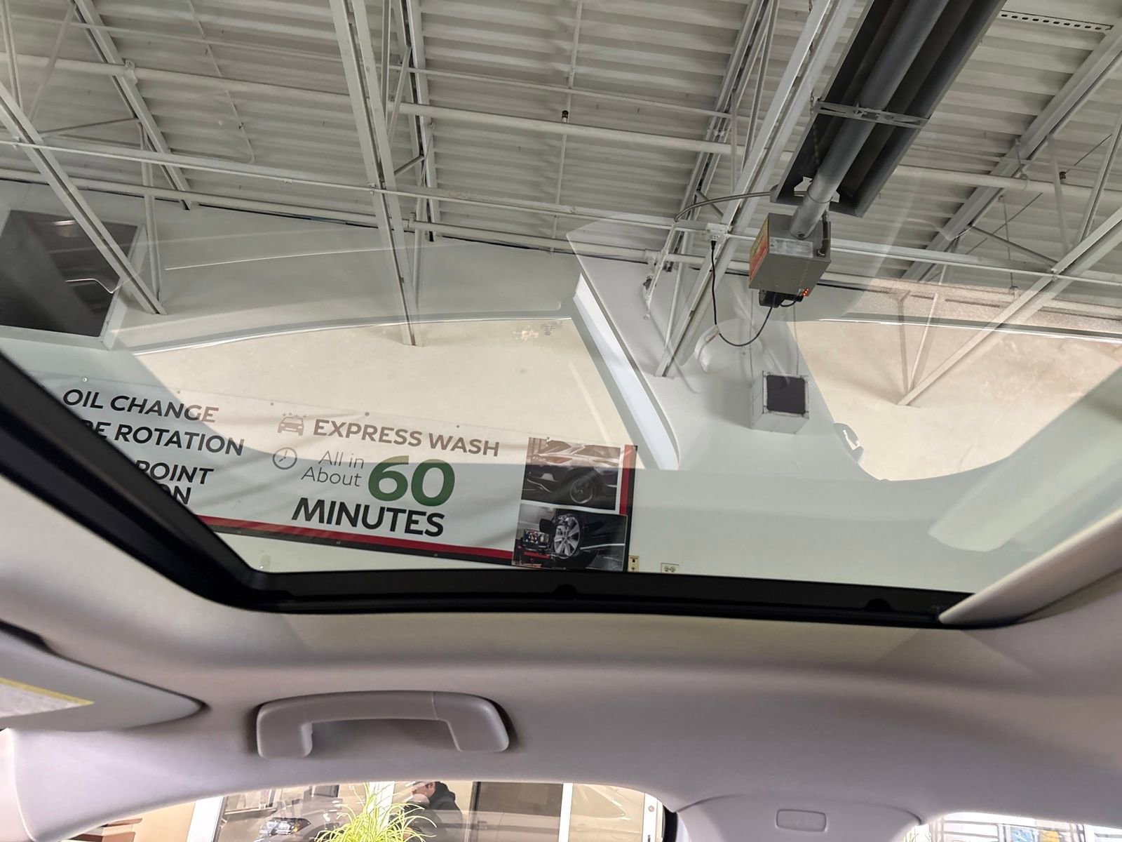 Used 2023 Volkswagen Jetta SE w/ Panoramic Sunroof Package image 21