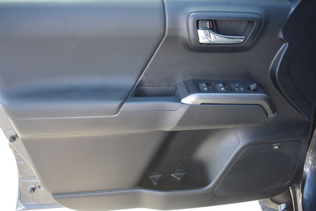 Used 2021 Toyota Tacoma TRD Pro AWD/4WD image 13