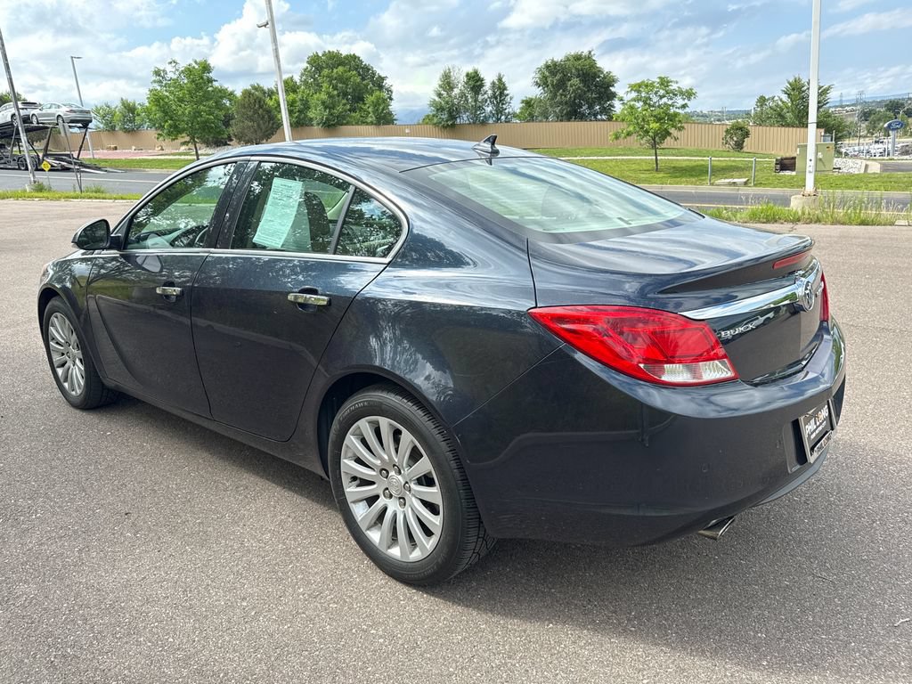Used 2013 Buick Regal Premium FWD image 6