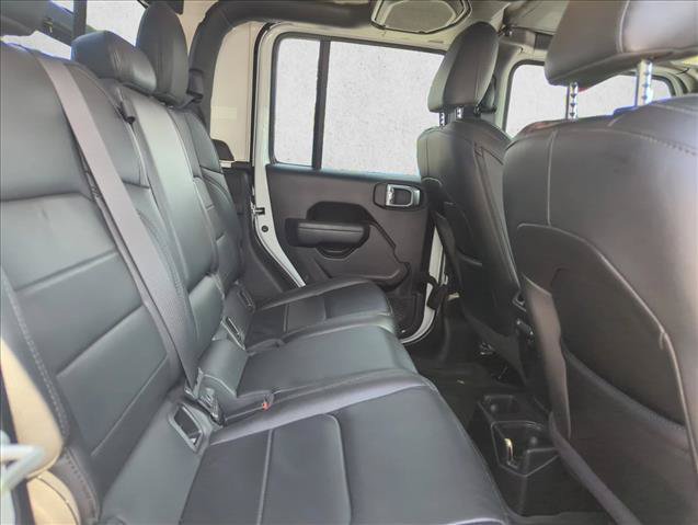 Used 2023 Jeep Gladiator Mojave AWD/4WD image 20
