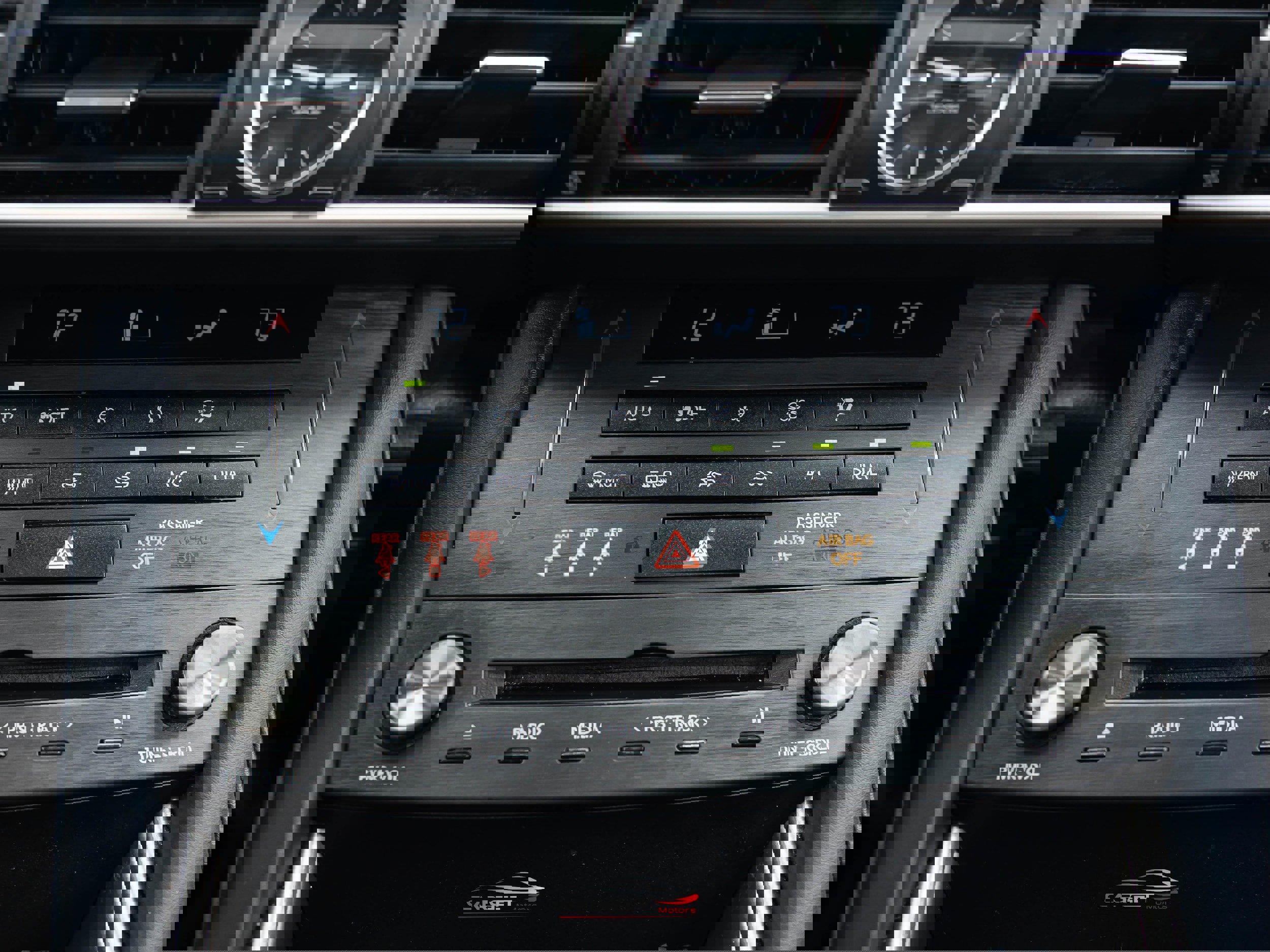 Used 2019 Lexus IS 300 F Sport w/ F Sport Package image 33