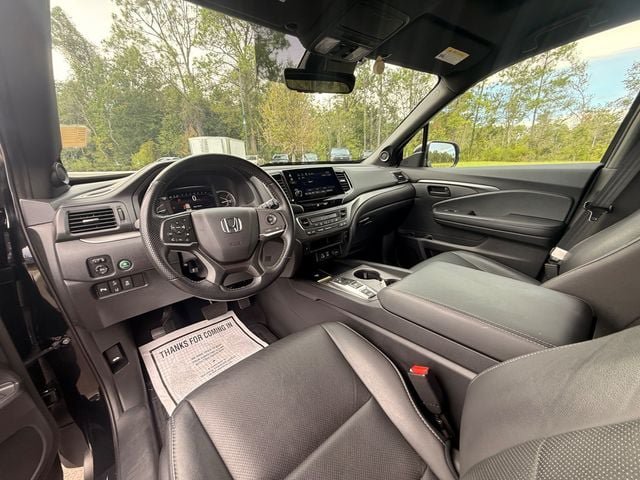 Used 2025 Honda Passport EX-L image 24