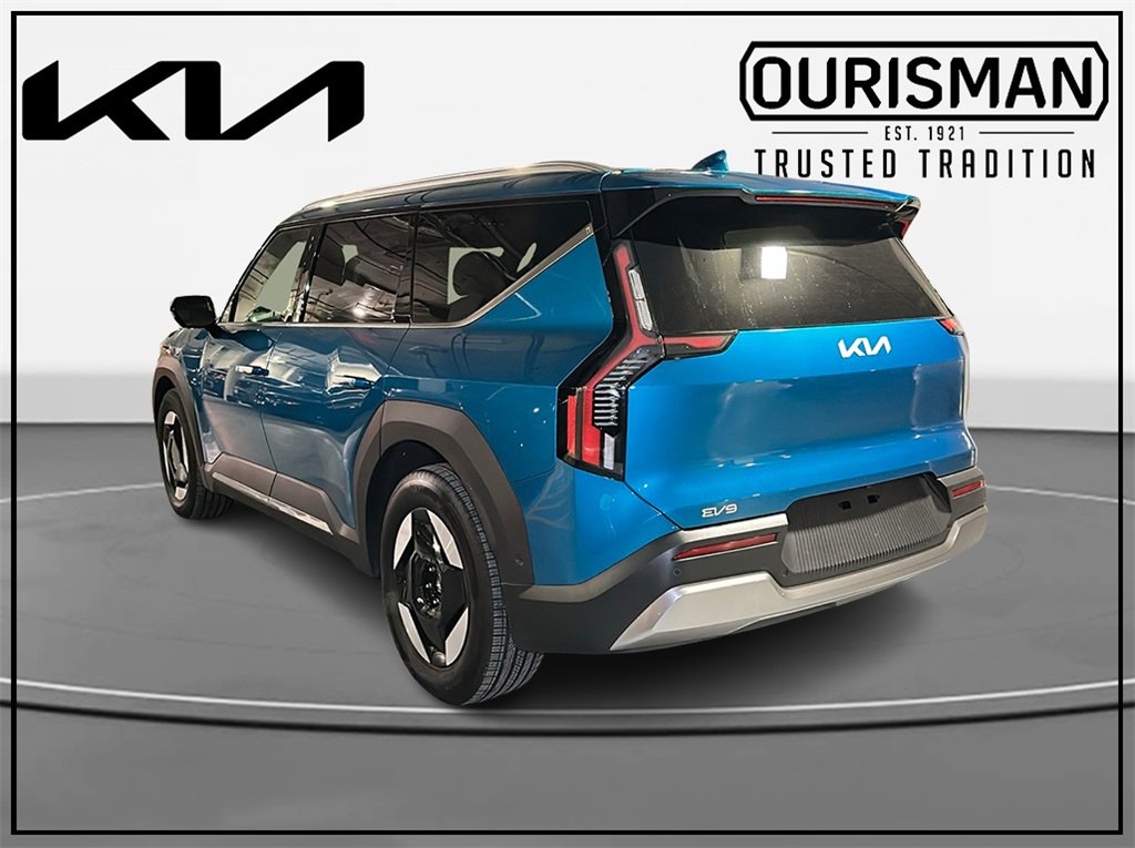 New 2026 Kia EV9 Wind image 3