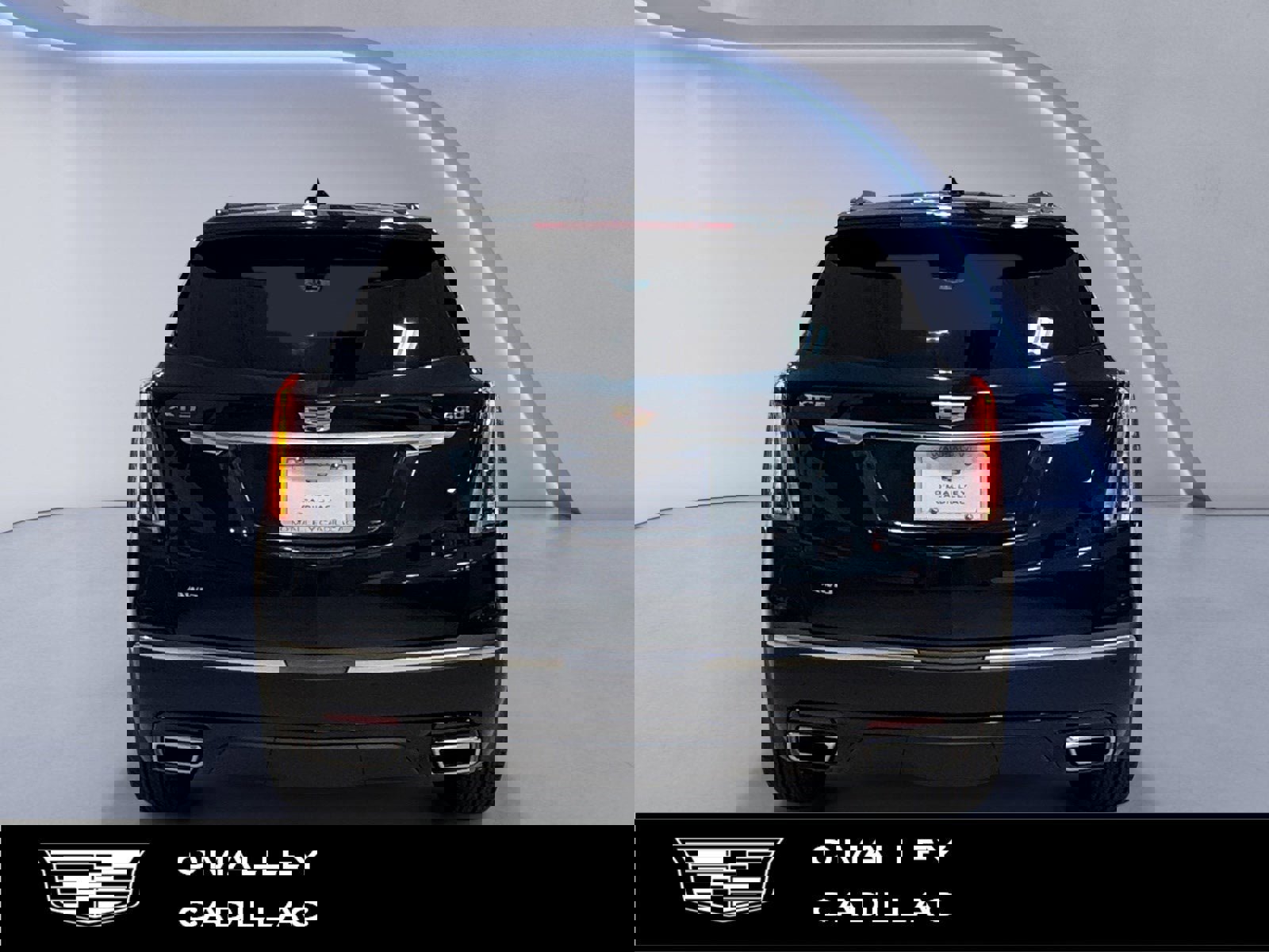 New 2026 Cadillac XT5 Sportv w/ LPO, Floor Liner Package image 4