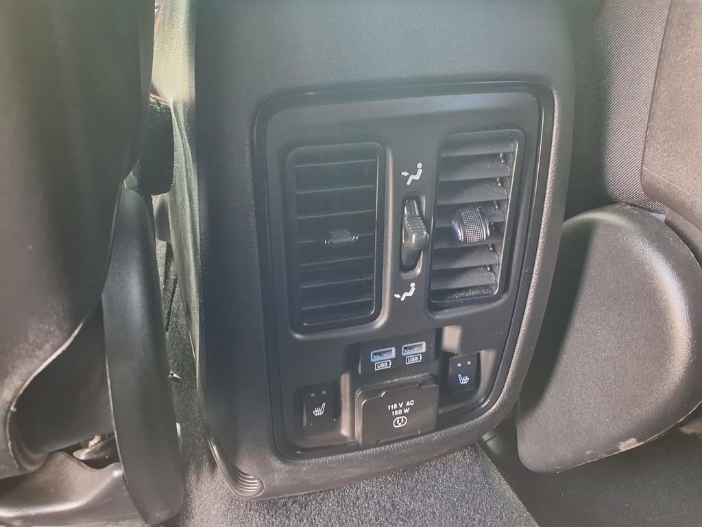 Used 2023 Dodge Durango R/T AWD/4WD image 24