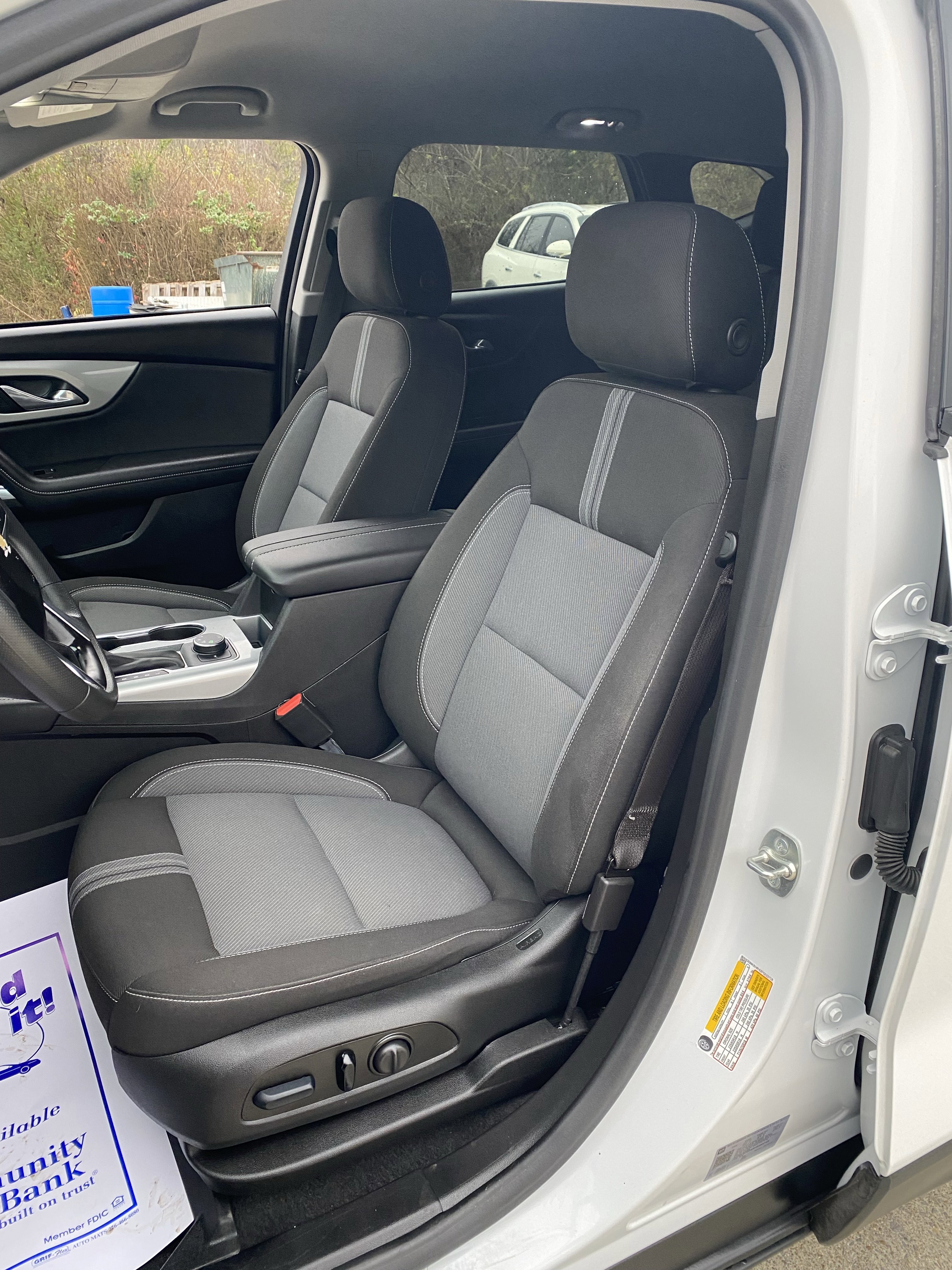 Used 2023 Chevrolet Blazer LT w/ Convenience Package image 5