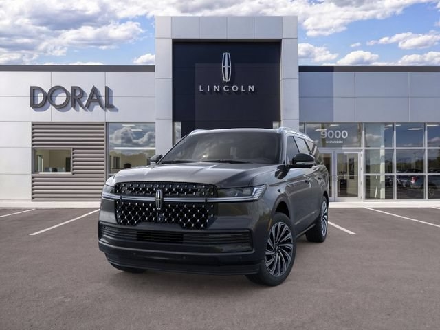 New 2026 Lincoln Navigator Black Label AWD/4WD image 2