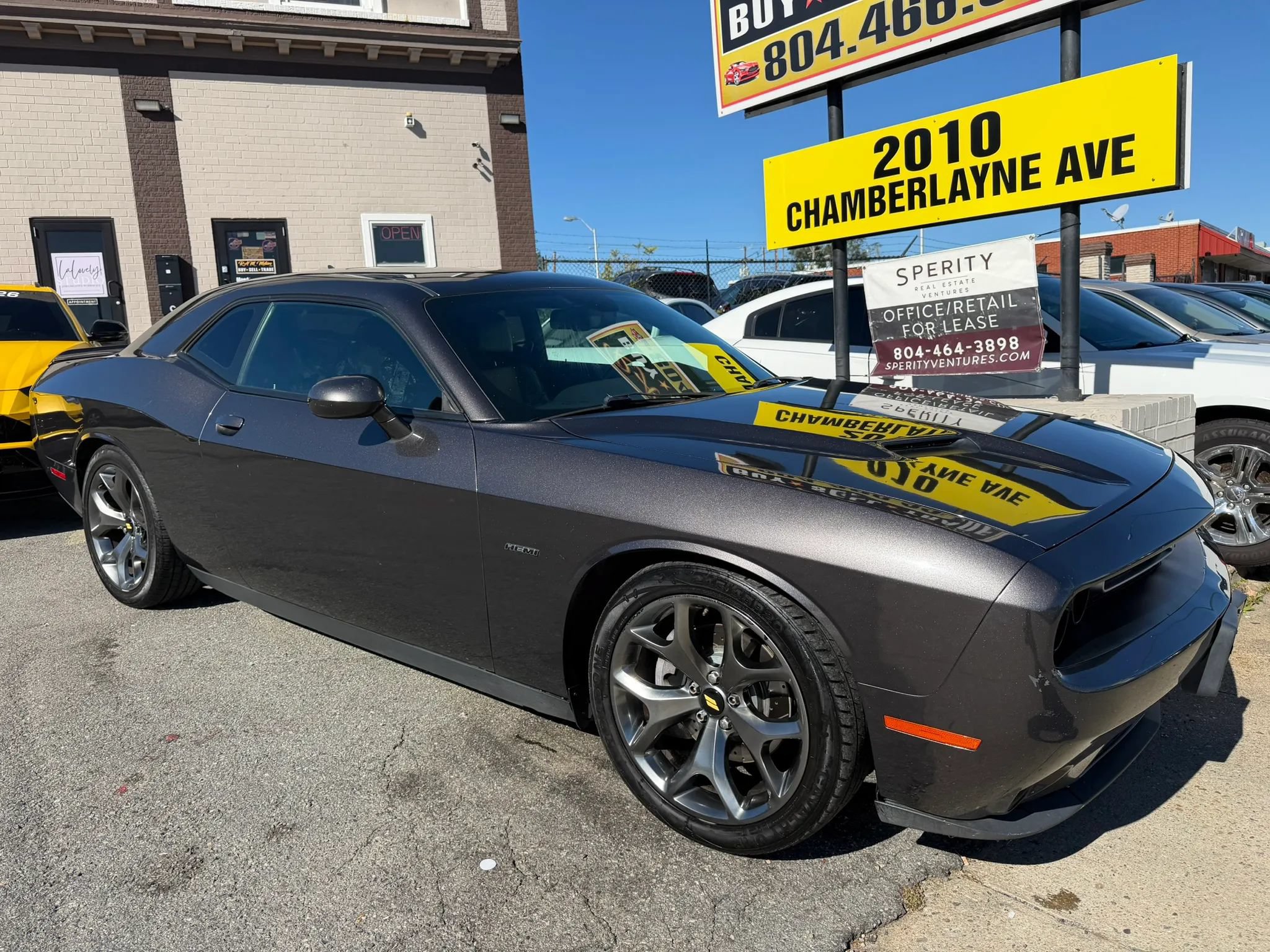 Used 2016 Dodge Challenger R/T Plus RWD image 2