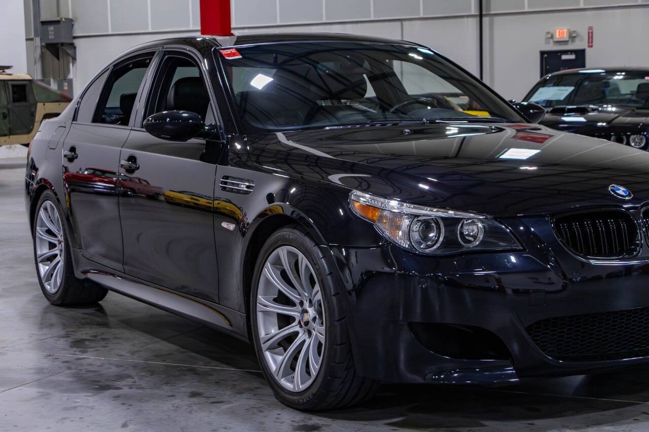 Used 2006 BMW M5 RWD image 28