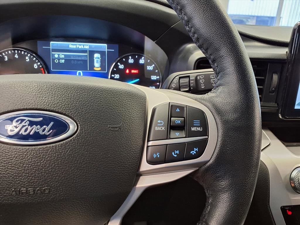 Used 2022 Ford Explorer XLT image 28
