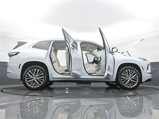 New 2026 Buick Enclave Avenir w/ Super Cruise Package image 63