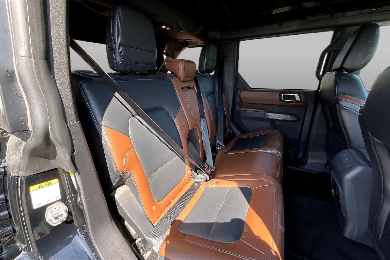 Used 2023 Ford Bronco Outer Banks AWD/4WD image 19