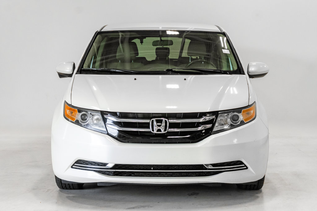 Used 2016 Honda Odyssey SE image 5