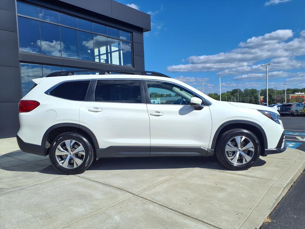 Used 2024 Subaru Ascent Premium w/ Convenience Package image 8