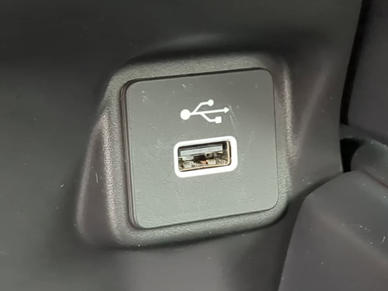 Used 2023 Honda HR-V LX image 28