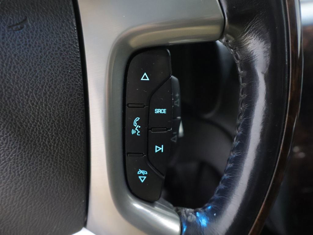 Used 2011 GMC Yukon Denali image 35