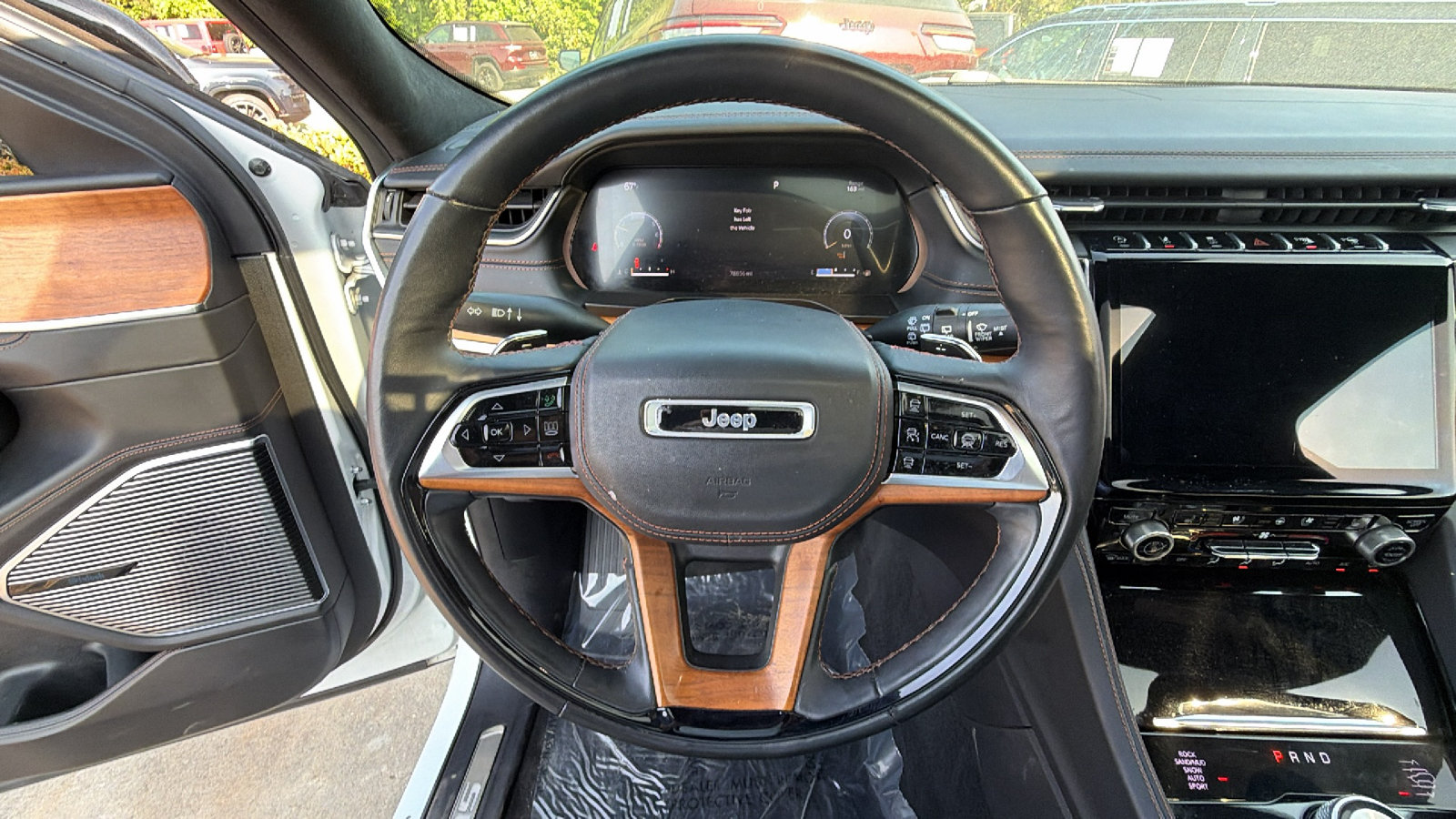 Used 2021 Jeep Grand Cherokee L Summit AWD/4WD image 26