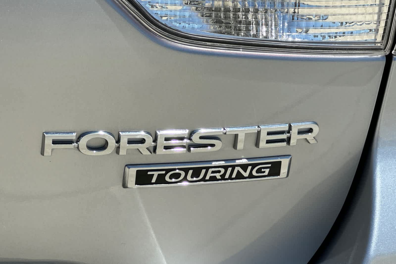 Used 2019 Subaru Forester Touring w/ Popular Package #3 AWD/4WD image 27