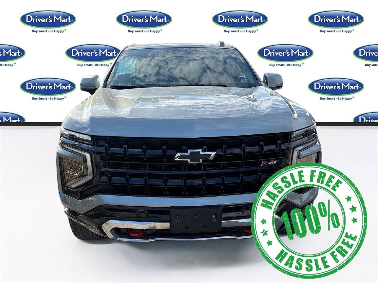 Used 2025 Chevrolet Suburban Z71 AWD/4WD image 2
