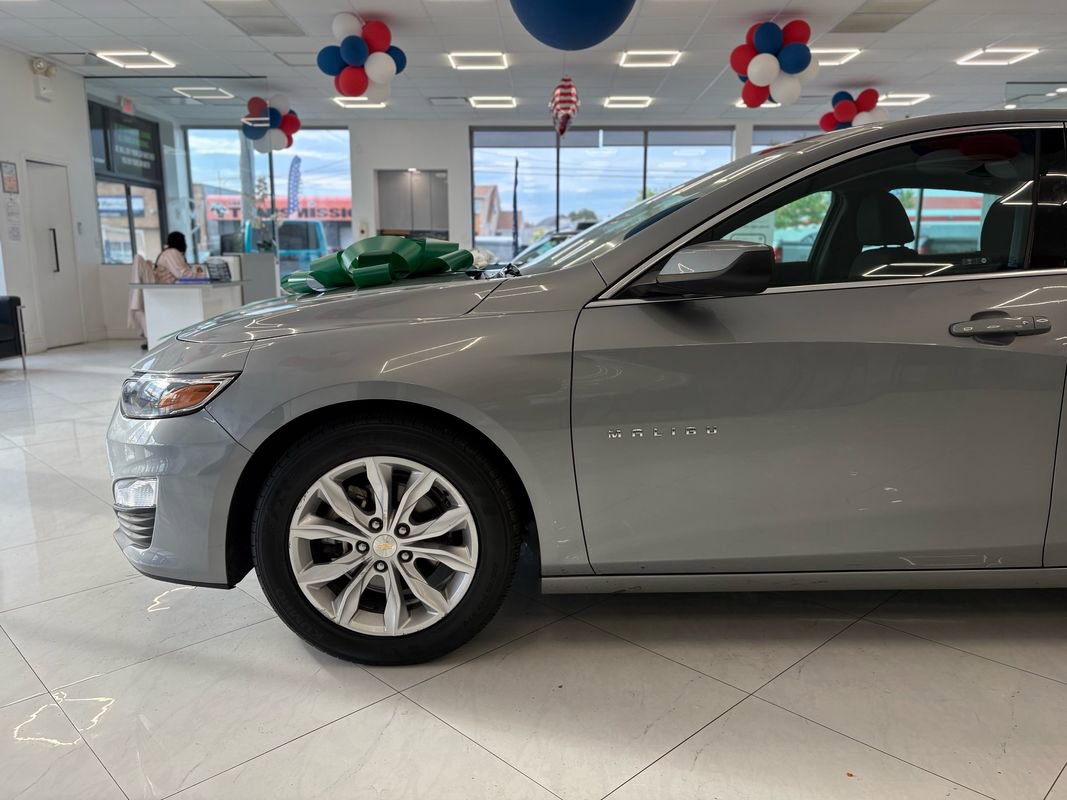 Used 2023 Chevrolet Malibu LT FWD image 6
