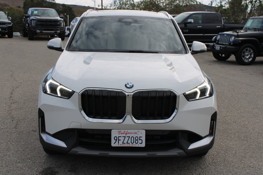 Used 2023 BMW X1 xDrive28i AWD/4WD image 2