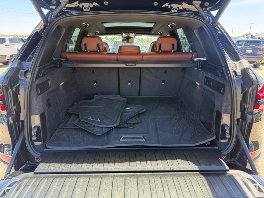 Used 2024 BMW X5 M60i AWD/4WD image 27