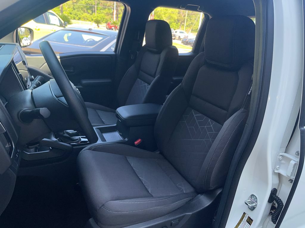 New 2026 Nissan Frontier SV RWD image 9