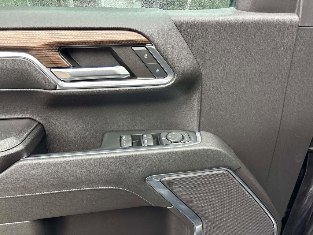 Certified 2023 Chevrolet Silverado 1500 RST image 16