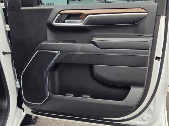 Used 2023 Chevrolet Silverado 1500 RST image 6