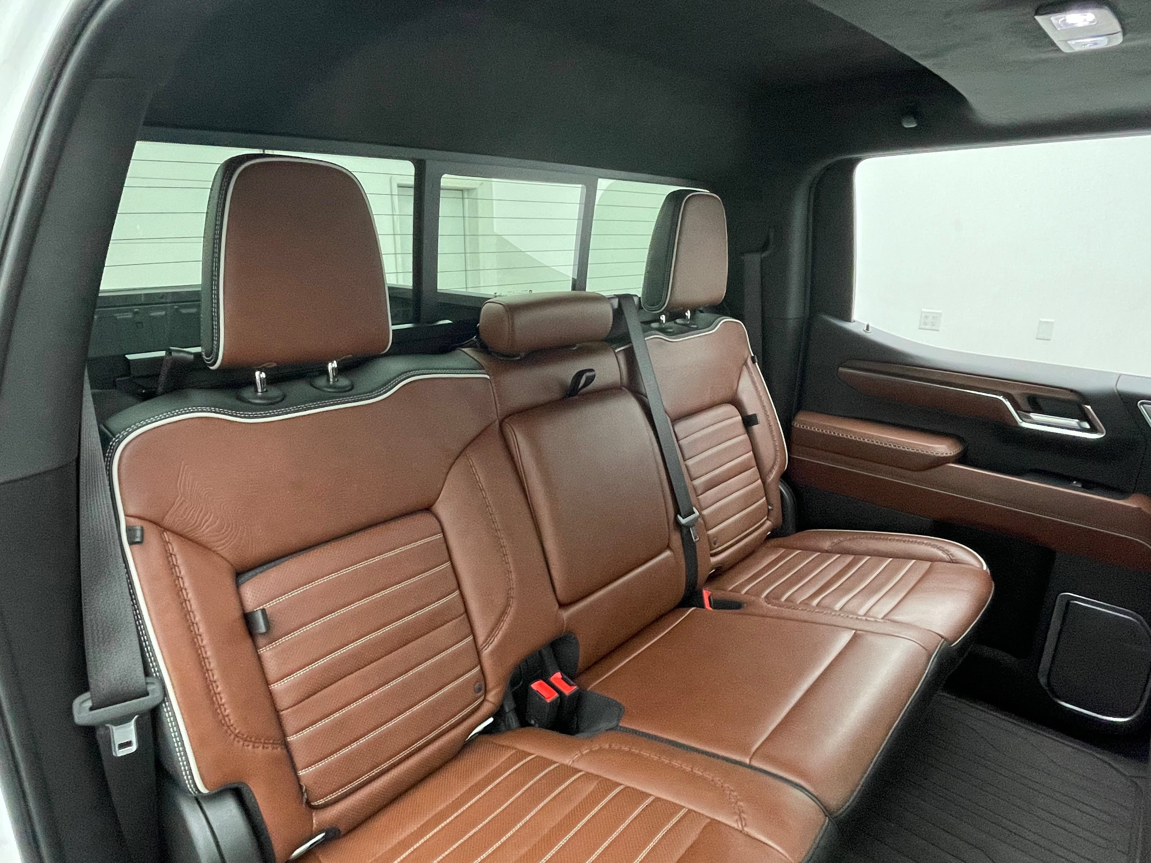 Used 2024 GMC Sierra 1500 Denali Ultimate AWD/4WD image 41