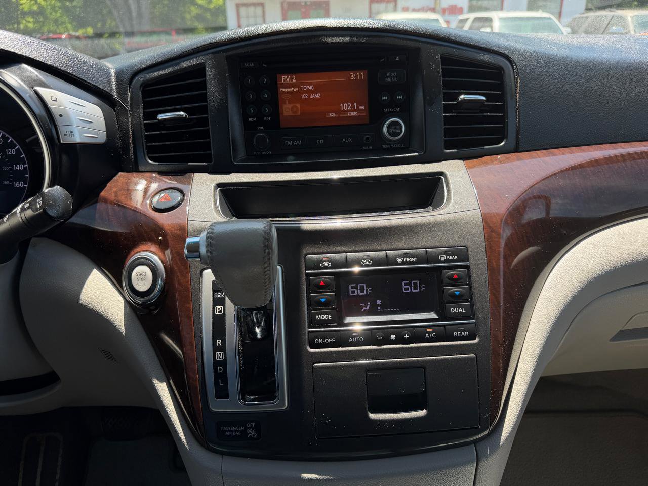 Used 2011 Nissan Quest SL w/ Protection Pkg FWD image 22