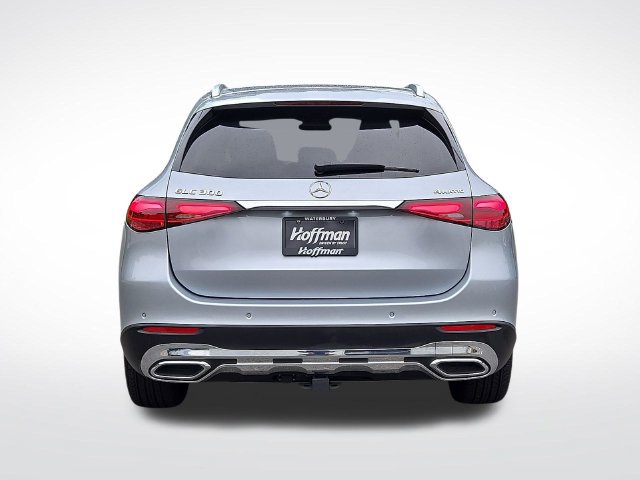 Used 2024 Mercedes-Benz GLC 300 4MATIC w/ Advanced USB Package image 5