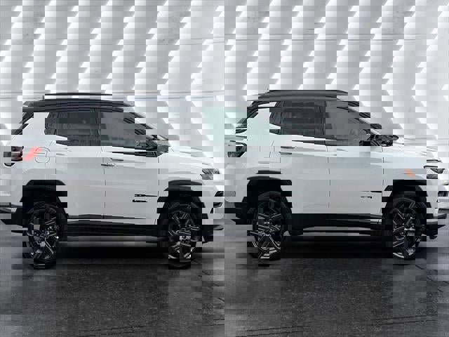 New 2026 Jeep Compass Limited image 23